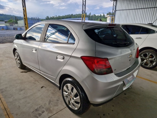 Chevrolet Onix 1.4MT LT 2015 2015 Gas/Alc