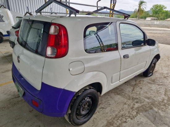 Fiat Uno VIVACE 1.0 2014 2014 Gas/Alc Sem Chaves