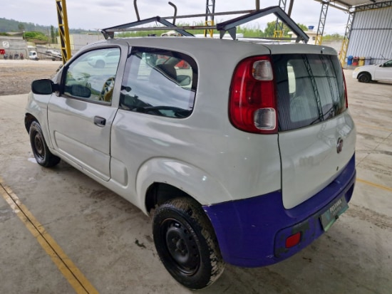Fiat Uno VIVACE 1.0 2014 2014 Gas/Alc Sem Chaves