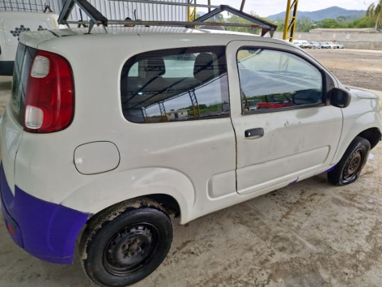 Fiat Uno VIVACE 1.0 2014 2014 Gas/Alc Sem Chaves