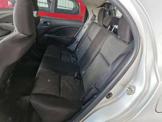 Toyota Etios HB X 13L MT 2016 2017 Gas/Alc