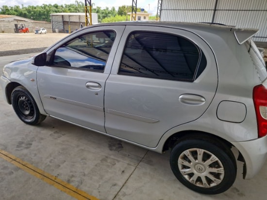 Toyota Etios HB X 13L MT 2016 2017 Gas/Alc