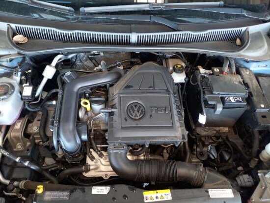 Volkswagen Virtus HL AC 2023 2024 Gas/Alc