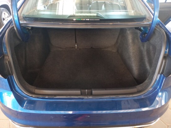 Volkswagen Virtus HL AC 2023 2024 Gas/Alc