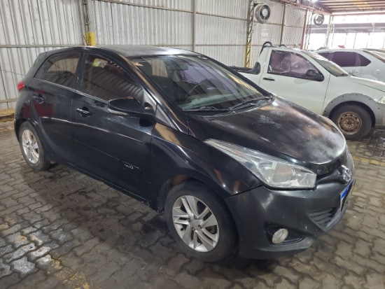 Hyundai HB20 1.6A PREM 2013 2013 Gas/Alc Sem Chaves