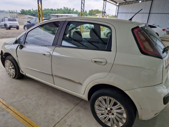 Fiat Punto ATTRACTIVE 2014 2015 Gas/Alc Sem Chaves