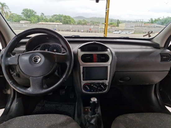 Chevrolet Corsa SEDAN PREMIUM 2010 2011 Gas/Alc