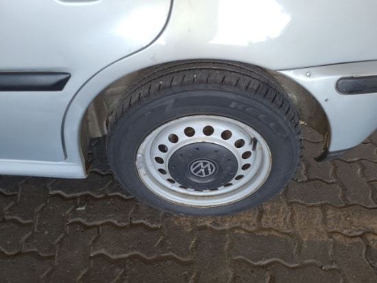 Volkswagen Gol 16V PLUS 2001 2001 Gasolina