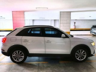 Carro Audi Q3 150V - 2016
